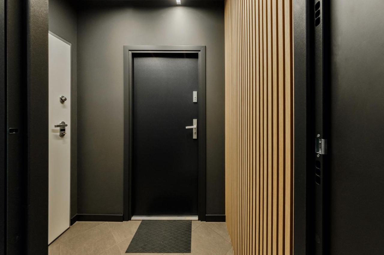 Studio Wola Apartament Kasprzaka - Wifi + Smart Tv Varşova Dış mekan fotoğraf