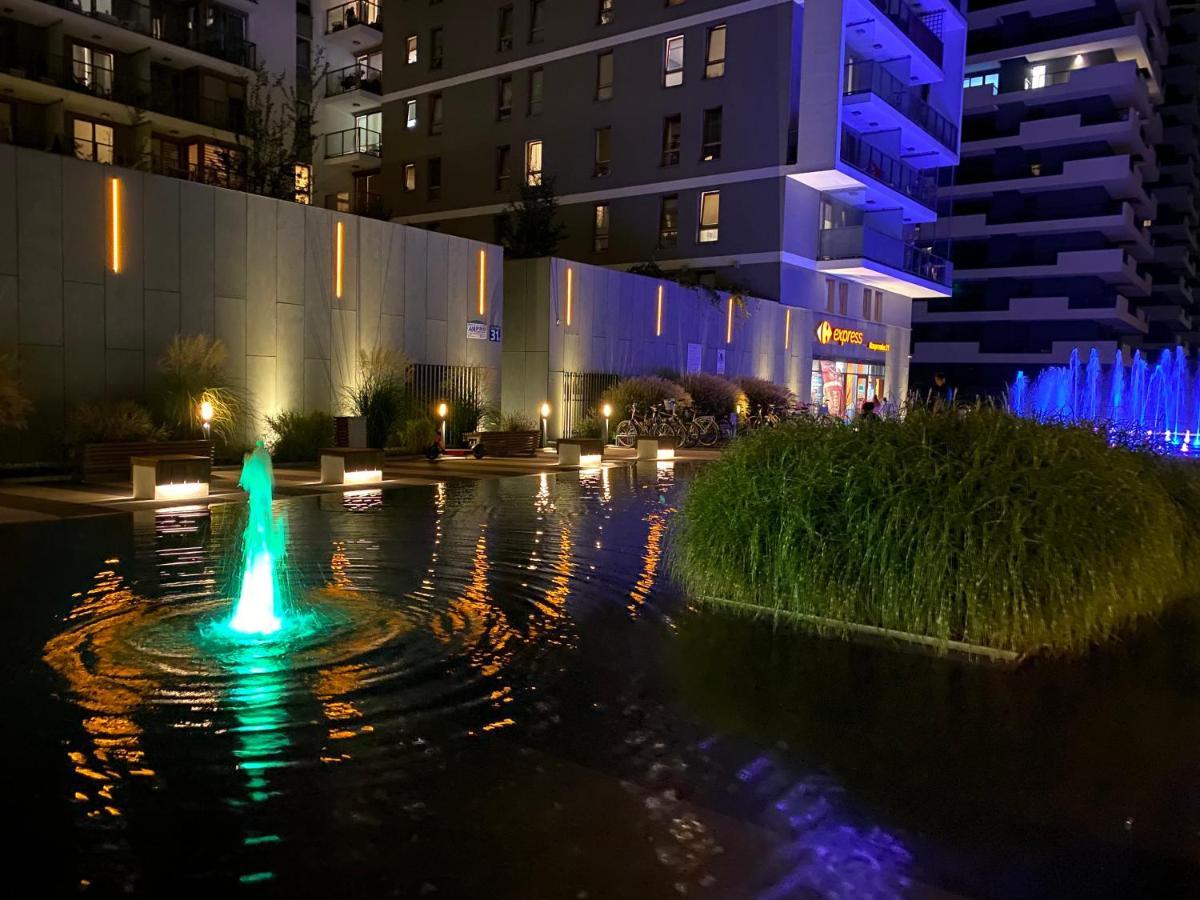 Studio Wola Apartament Kasprzaka - Wifi + Smart Tv Varşova Dış mekan fotoğraf