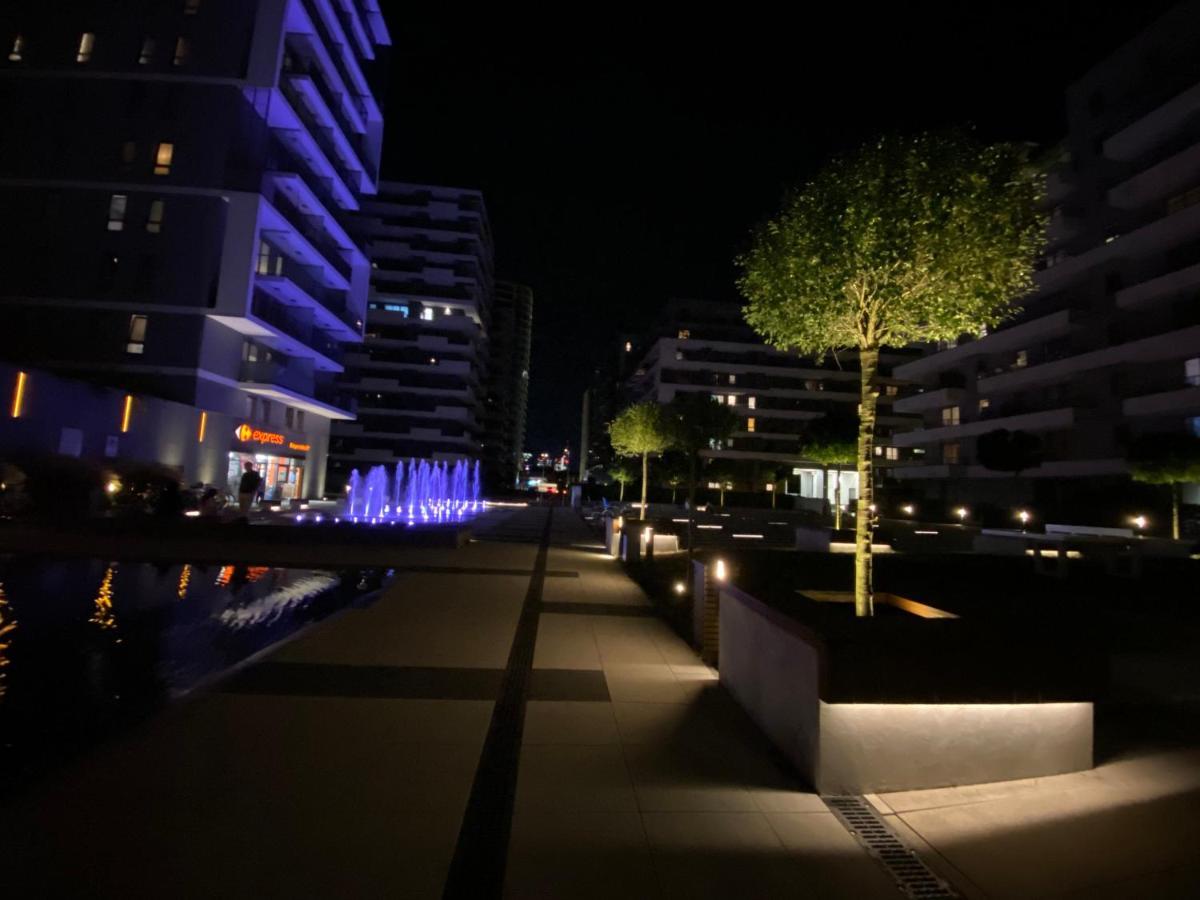 Studio Wola Apartament Kasprzaka - Wifi + Smart Tv Varşova Dış mekan fotoğraf