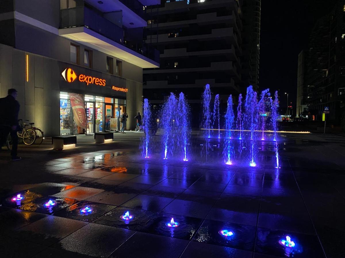 Studio Wola Apartament Kasprzaka - Wifi + Smart Tv Varşova Dış mekan fotoğraf
